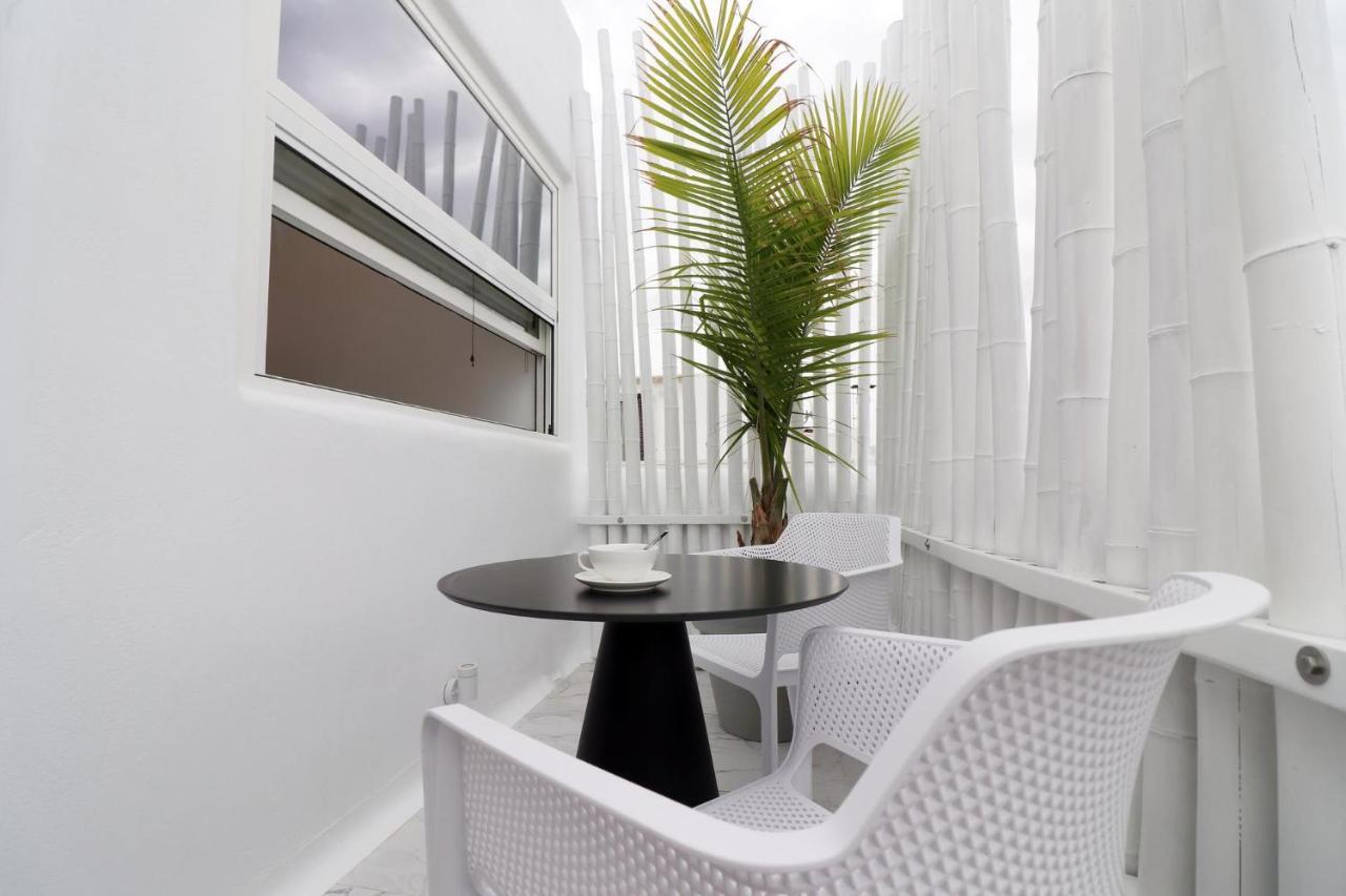 Narcissus Luxury Suites Naxos City Extérieur photo